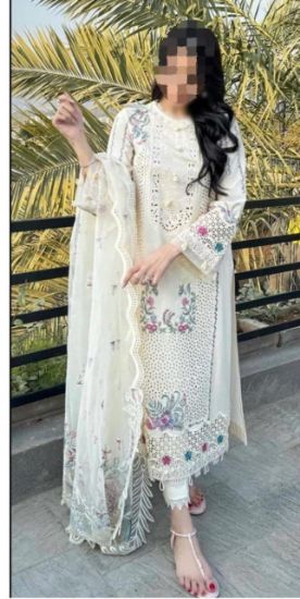 Picture of Presenting Qalamkar Luxury Lawn Collection 